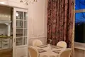 квартира за адресою Ярослава Гашека, 18