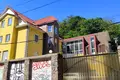 комерційна за адресою Нижньоюрківська вул., 37