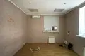 комерційна за адресою Магдалинівська вул., 1А