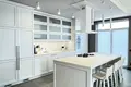 квартира за адресою Івана Карпинця вул. (), 10