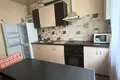 квартира за адресою Хотинська вул., 12