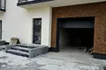 будинок за адресою Полковника Грома вул.