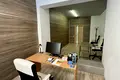 комерційна за адресою Незалежності вул., 8Б