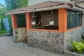 дом по адресу Зоряна вулиця