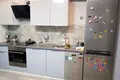квартира за адресою Салютна вул., 2к4