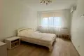 квартира за адресою Анни Ахматової вул., 44-а