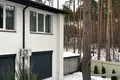 будинок за адресою Лісова