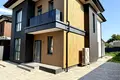 будинок за адресою 49-та Садова вул., 9