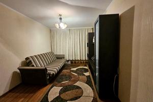 квартира за адресою Довженка вул., 60