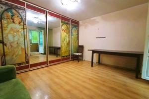 квартира за адресою Гетьмана Полуботка вул., 74а