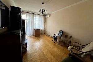 квартира за адресою майдан Іподрому пл., 1