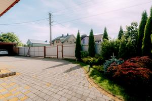 будинок за адресою с. Підлужжя, Височана