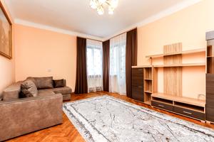 квартира по адресу Дмитрия Донцова ул., 6
