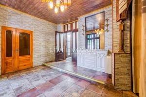 коммерческая по адресу Киевская ул., 113а