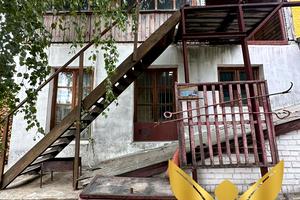 комерційна за адресою Європейський вул., 79