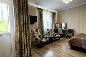 комерційна за адресою Гвардійців-Широнінців вул., 55