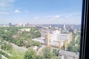 квартира по адресу Дмитрия Яворницкого просп. (Карла Маркса), 5