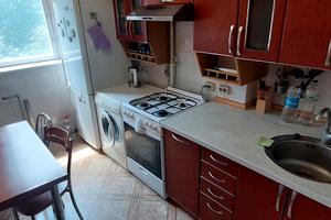 квартира за адресою Космонавтів вул., 86