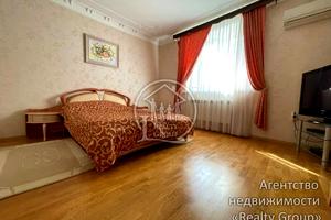 дом по адресу Відважна