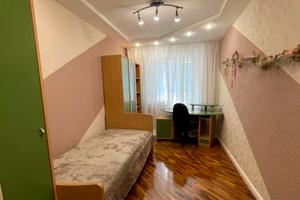 квартира по адресу Героев Харькова (Московский) просп., 302- А