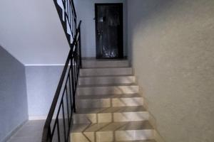 квартира за адресою Лісова вул., 42