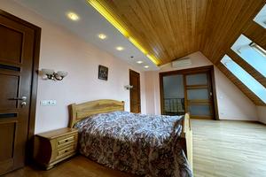 квартира за адресою Олекси Новаківського вул., 8
