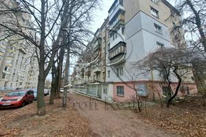 квартира за адресою Тополева вул., 3