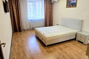 квартира по адресу Володимирська ул., 1