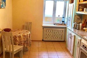 квартира за адресою Академіка Сахарова вул., 30