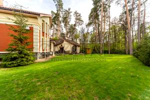 будинок за адресою Курортна вул., 9