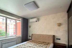 квартира за адресою Гетьманська вул., 7