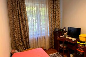 квартира за адресою Космонавтів просп., 17