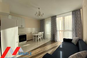 квартира за адресою Сім'ї Кульженків вул. (Петра Дегтяренка), 37