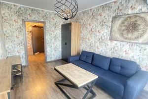 квартира по адресу Ревуцкого ул., 40-В