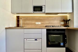 квартира за адресою Карнелюка, 23