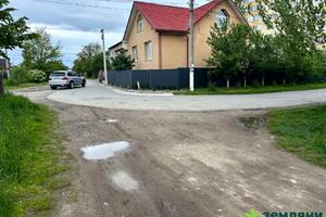 участок по адресу Крайняя ул.
