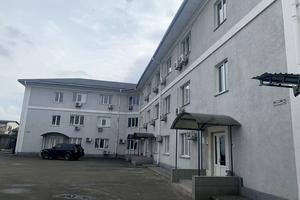 комерційна за адресою Старосільська вул., 1у