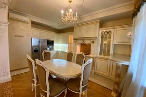 квартира за адресою Старонаводницька вул., 6-Б