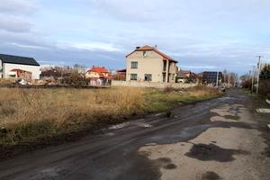участок по адресу Будівна, 25