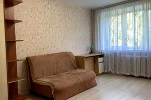 квартира за адресою Зарічанська вул., 6/2