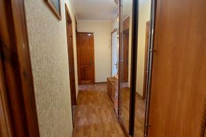 квартира за адресою Космонавтів вул., 86