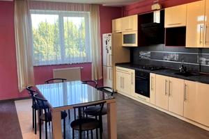 квартира за адресою Василя Сухомлинського вул., 7