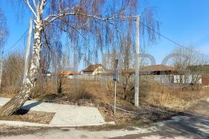 участок по адресу 