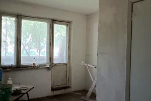 комерційна за адресою Мохнацька вул., 83