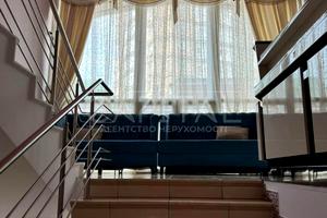 комерційна за адресою Володимира Івасюка просп. (Героїв Сталінграду), 4