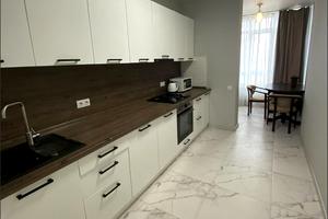 квартира по адресу Героев Небесной Сотни просп., 38