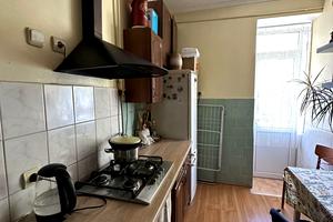 квартира за адресою Степана Смаль-Стоцького вул., 1