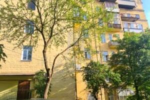 коммерческая по адресу Круглоуниверситетская ул., 14
