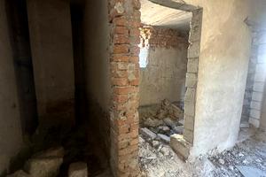 будинок за адресою Помаранчевої революції, 5