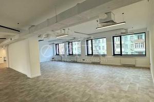 комерційна за адресою Саксаганського вул., 53/80